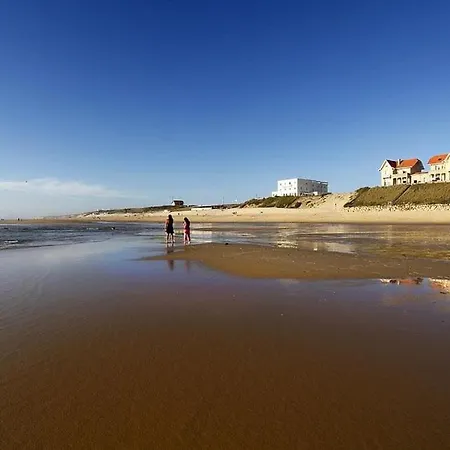 Duplex Classe 2 Etoiles Avec Parking Privatif Pour 6 Personnes Biscarrosse