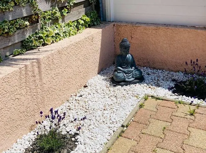 Duplex Classe 2 Etoiles Avec Parking Privatif Pour 6 Personnes شقة