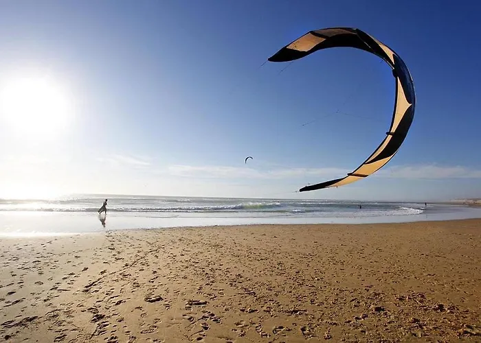 Duplex Classe 2 Etoiles Avec Parking Privatif Pour 6 Personnes شقة بيسكاروس