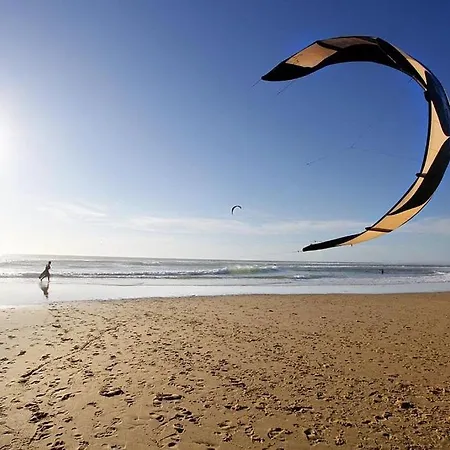 Duplex Classe 2 Etoiles Avec Parking Privatif Pour 6 Personnes Апартаменты Бискаррос