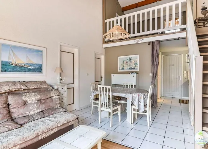 Duplex Classe 2 Etoiles Avec Parking Privatif Pour 6 Personnes Daire *