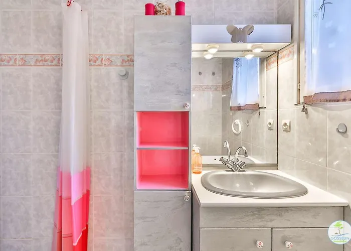 Duplex Classe 2 Etoiles Avec Parking Privatif Pour 6 Personnes